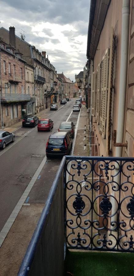 Hebergement-Luxeuil-Les-Bains Exterior photo